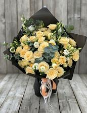 Букет цветов из:  Розы и Лизиантусы #REPLACE_PRED# Луковской