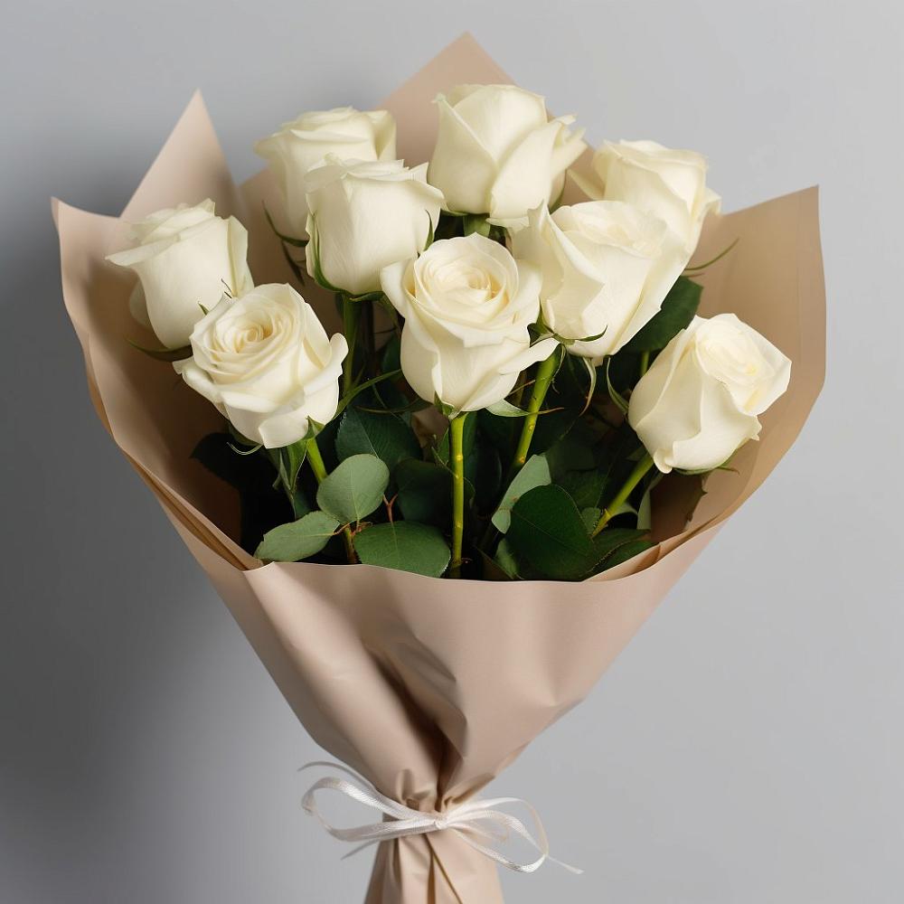 Букет 9 Белых роз Эдлесс Лав в Луковской