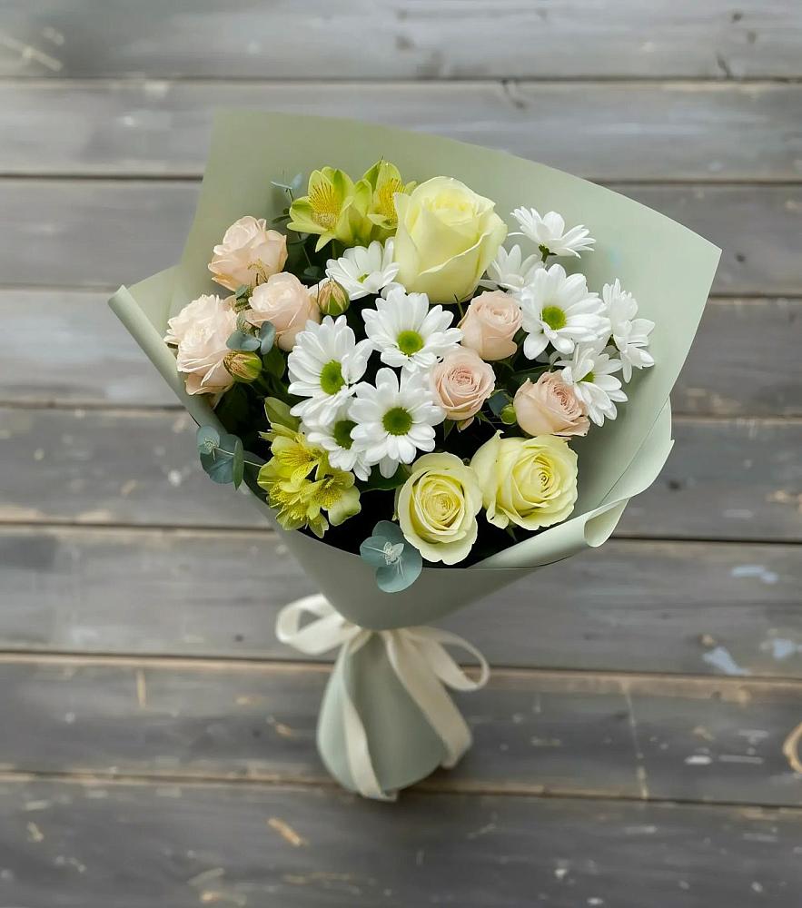 Букет цветов из: Альстромерии, Розы и Хризантемы в Луковской