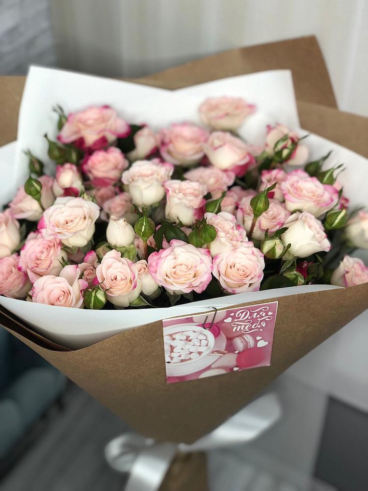 Букет цветов из: Розы в Луковской