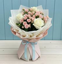 Букет цветов из:  Розы в Луковской