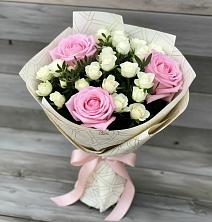 Букет цветов из:  Розы в Луковской