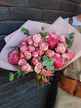 Букет цветов из:  Розы в Луковской